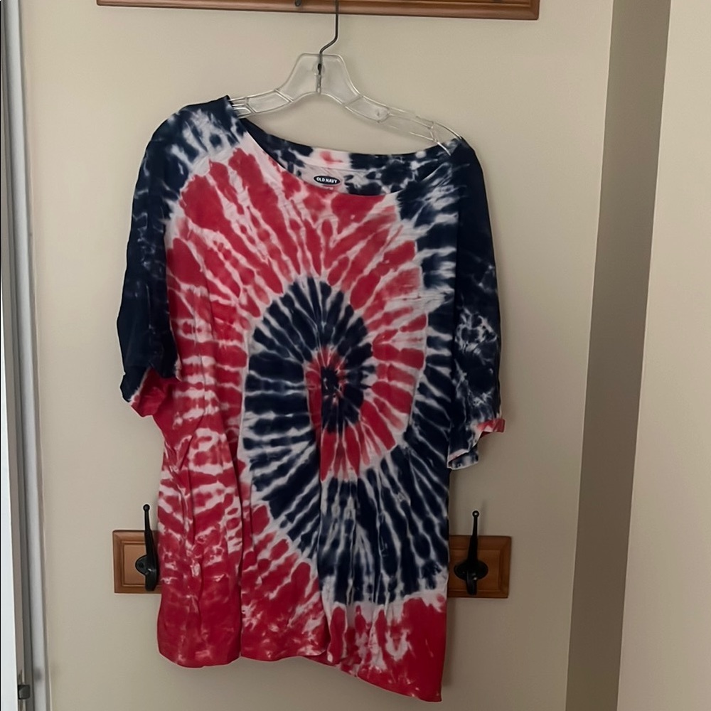 Old Navy Plus 2x Tie-Dye Red and Blue T-Shirt